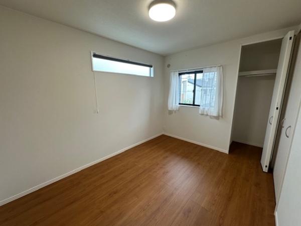 寝屋川市石津中町の中古一戸建て(洋室)