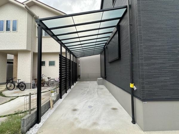 寝屋川市石津中町の中古一戸建て(駐車場)