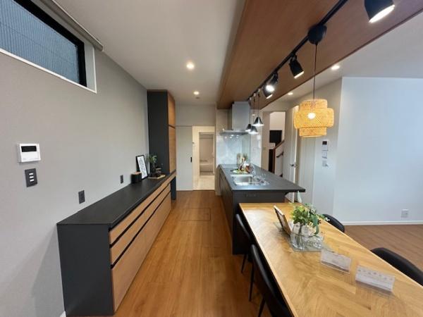 寝屋川市石津中町の中古一戸建て(キッチン)