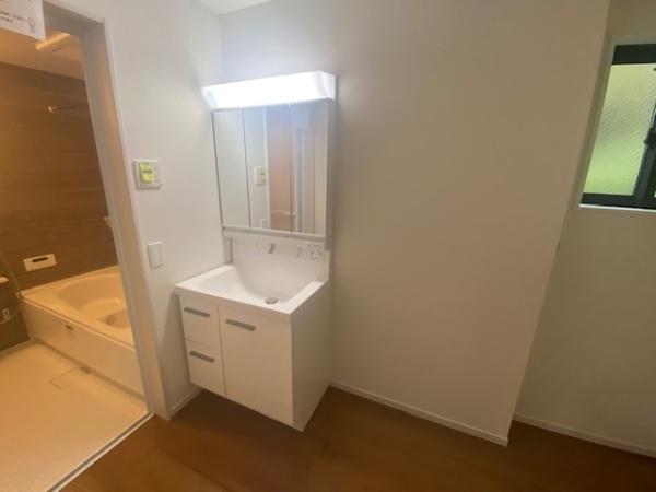 寝屋川市菅相塚町の新築一戸建