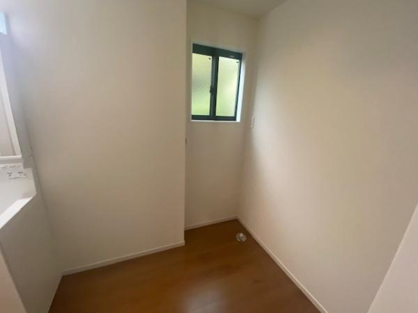 寝屋川市菅相塚町の新築一戸建