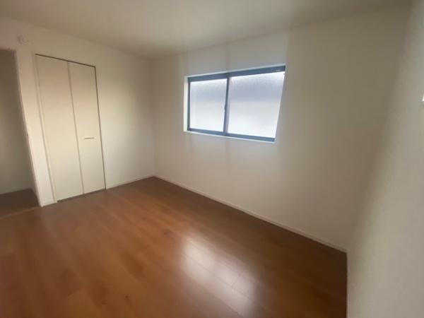 寝屋川市菅相塚町の新築一戸建