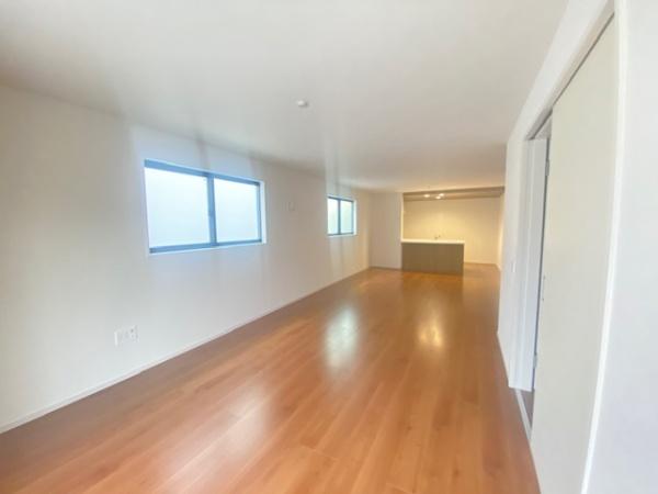 寝屋川市菅相塚町の新築一戸建