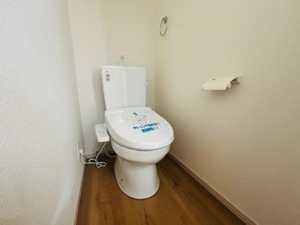 寝屋川市成田東町の新築一戸建