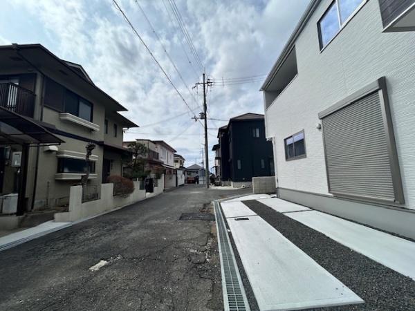 寝屋川市成田東町の新築一戸建