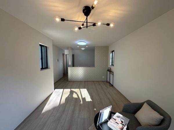 枚方市香里ケ丘１２丁目の新築一戸建