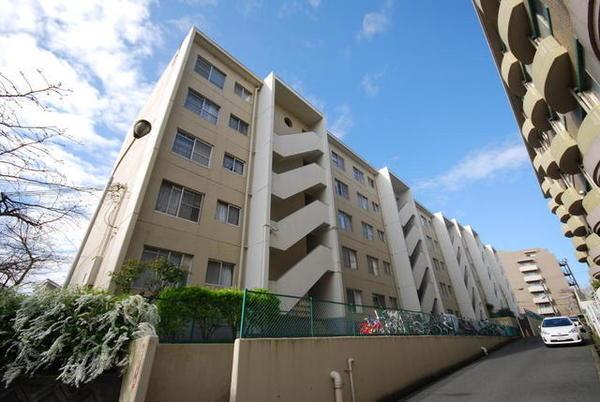 枚方ハイツ2号棟