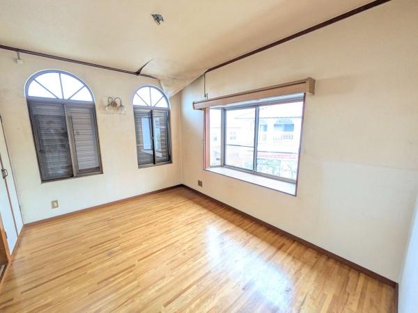 寝屋川市高宮２丁目の中古一戸建て