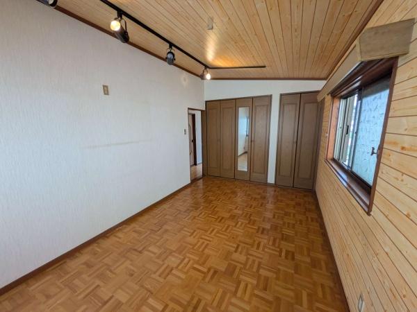寝屋川市高宮２丁目の中古一戸建て