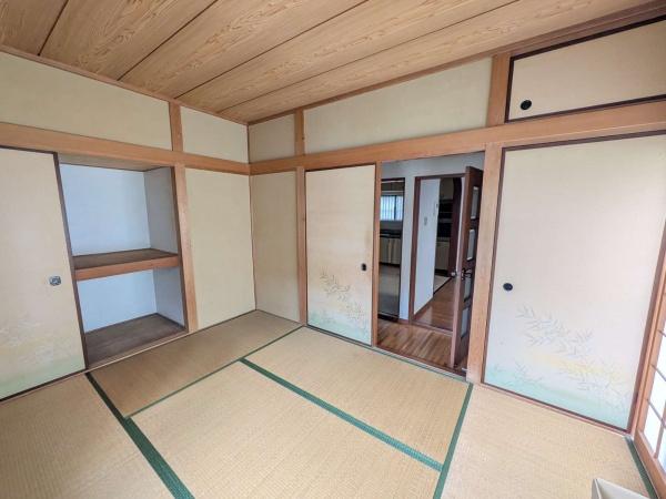 寝屋川市高宮２丁目の中古一戸建て