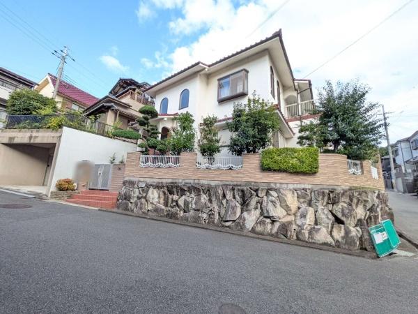 寝屋川市高宮２丁目の中古一戸建