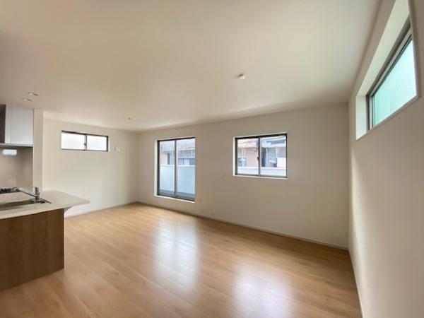 寝屋川市池田西町の新築一戸建