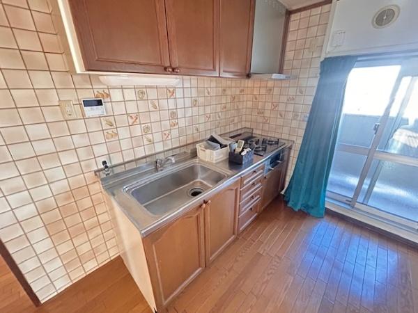 藤阪ハイツA1棟