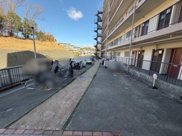 枚方ハイツ第8号棟