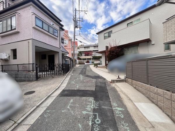 吹田市朝日が丘町の中古一戸建て