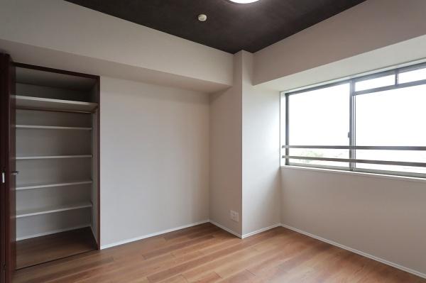 メロディーハイム香里ケ丘ツインビューアルテアタワー