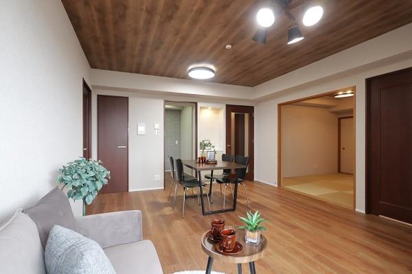 メロディーハイム香里ケ丘ツインビューアルテアタワー