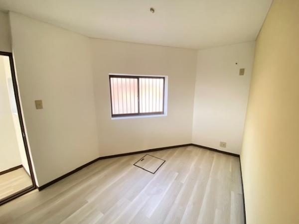 寝屋川市中木田町の中古一戸建て