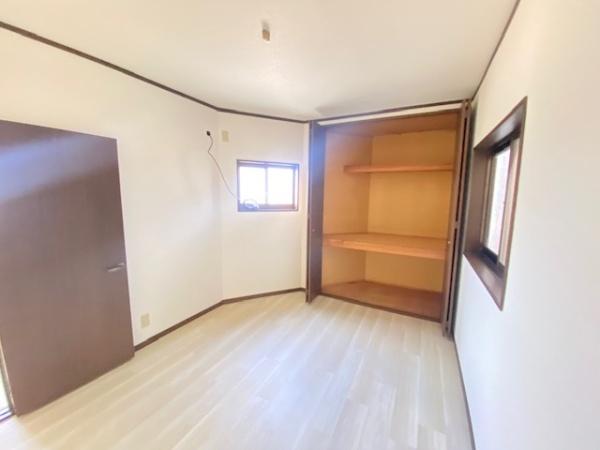 寝屋川市中木田町の中古一戸建て