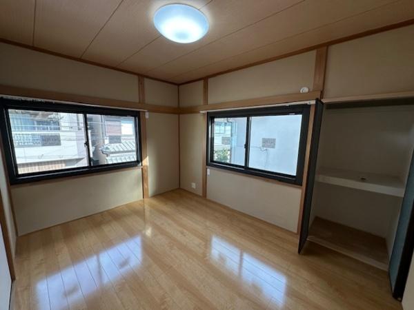 枚方市茄子作１丁目の中古一戸建て