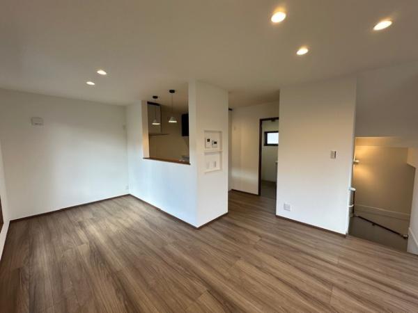 枚方市小倉東町の新築一戸建
