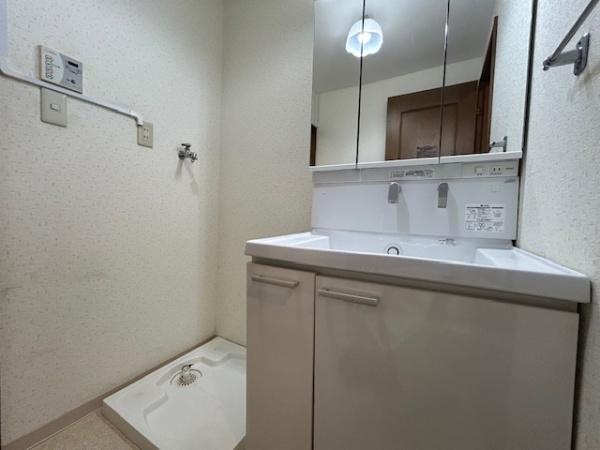 寝屋川市堀溝３丁目の中古一戸建て