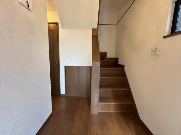 寝屋川市堀溝３丁目の中古一戸建て