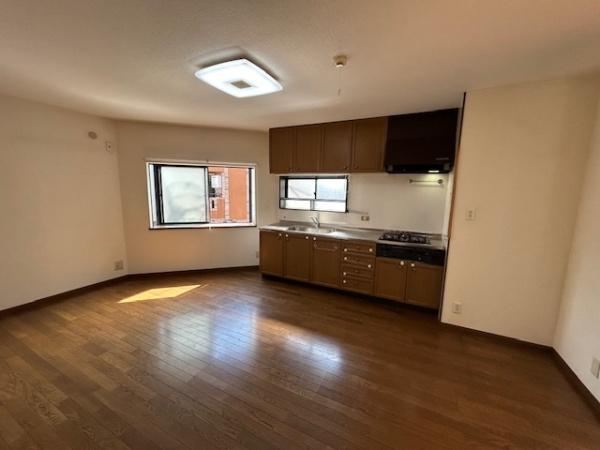 寝屋川市堀溝３丁目の中古一戸建
