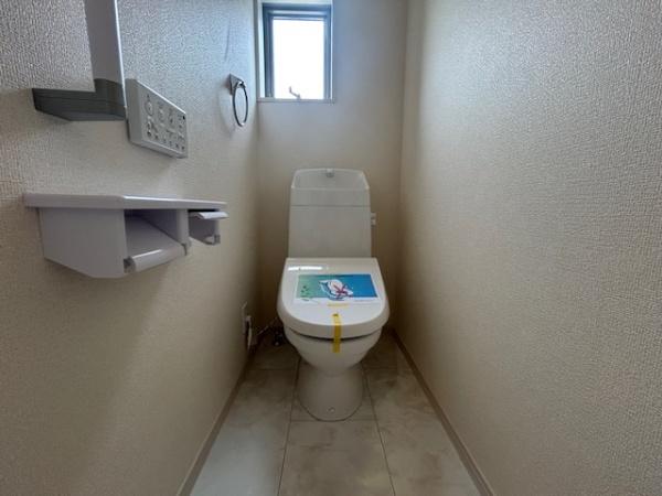 寝屋川市高柳７丁目の新築一戸建