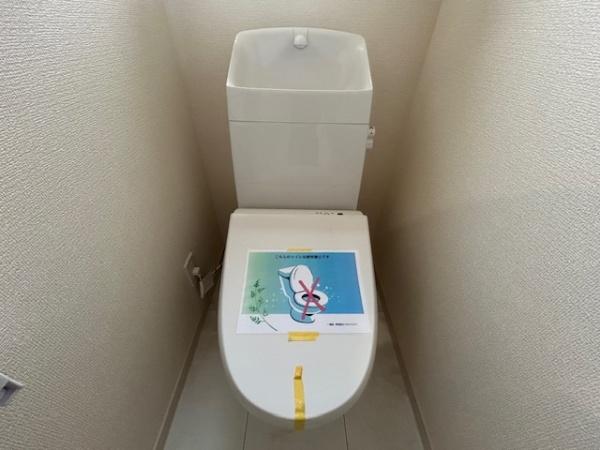 寝屋川市高柳７丁目の新築一戸建