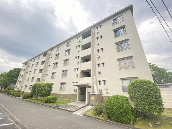 住宅都市整備公団山田池住宅　第6号棟