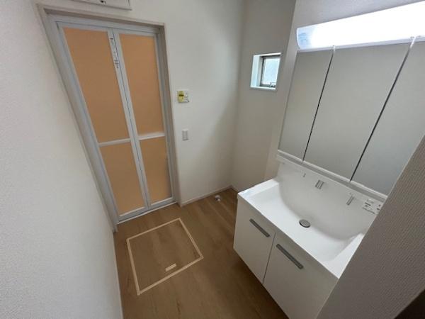 寝屋川市三井が丘３丁目の新築一戸建