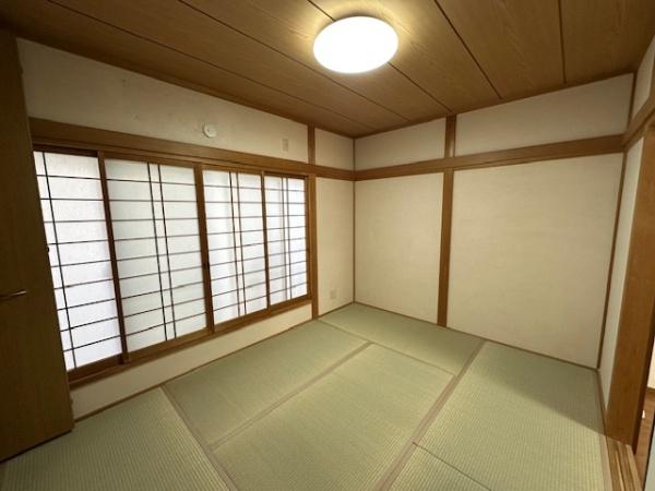 枚方市野村元町の中古一戸建て