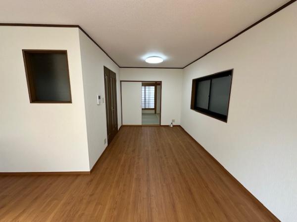 枚方市野村元町の中古一戸建