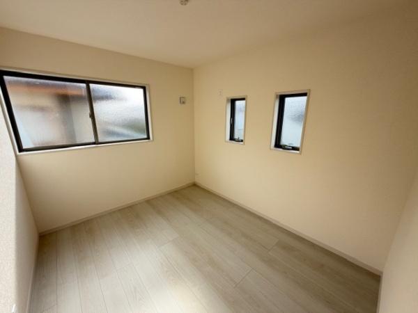 枚方市楠葉野田３丁目の新築一戸建