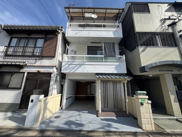 寝屋川市長栄寺町の中古一戸建