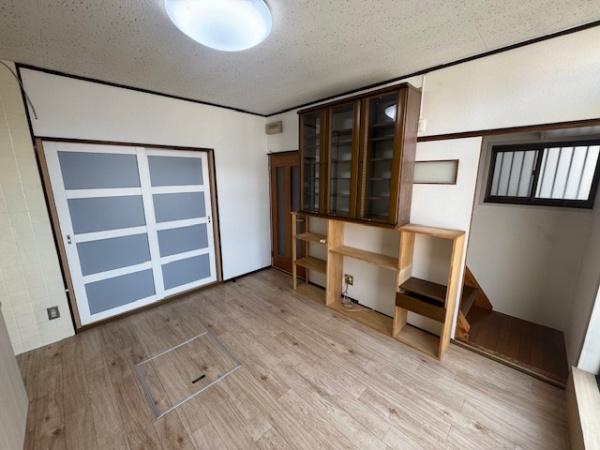 寝屋川市長栄寺町の中古一戸建