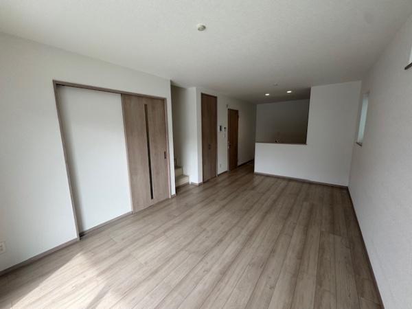 枚方市星丘２丁目の新築一戸建