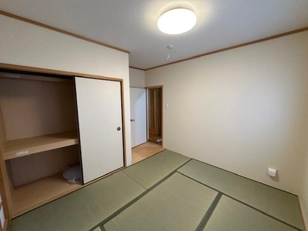 枚方市北中振４丁目の中古一戸建て