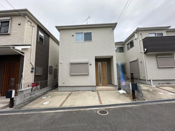 枚方市北中振４丁目の中古一戸建