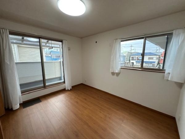 枚方市北中振４丁目の中古一戸建て