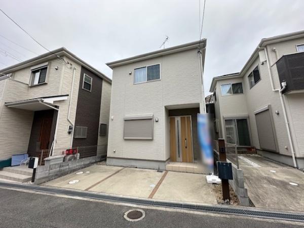 枚方市北中振４丁目の中古一戸建て