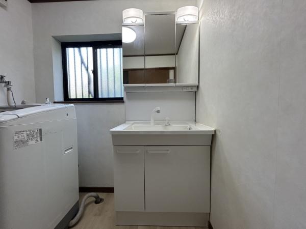 寝屋川市高柳３丁目の中古一戸建て