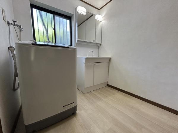 寝屋川市高柳３丁目の中古一戸建て