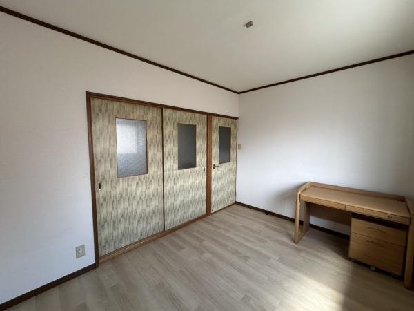 寝屋川市高柳３丁目の中古一戸建て