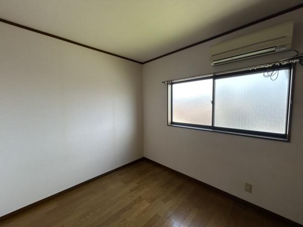 寝屋川市高柳３丁目の中古一戸建て