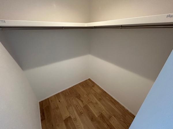 寝屋川市石津東町の新築一戸建