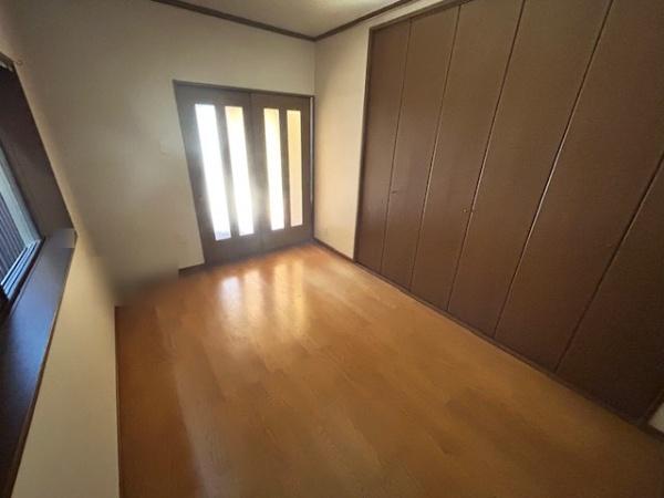 寝屋川市木田町の中古一戸建て