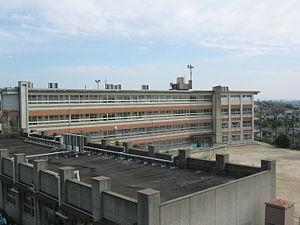 香里ヶ丘ガーデンハイツ1(枚方市立第二中学校)
