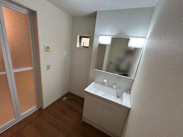 寝屋川市春日町の新築一戸建